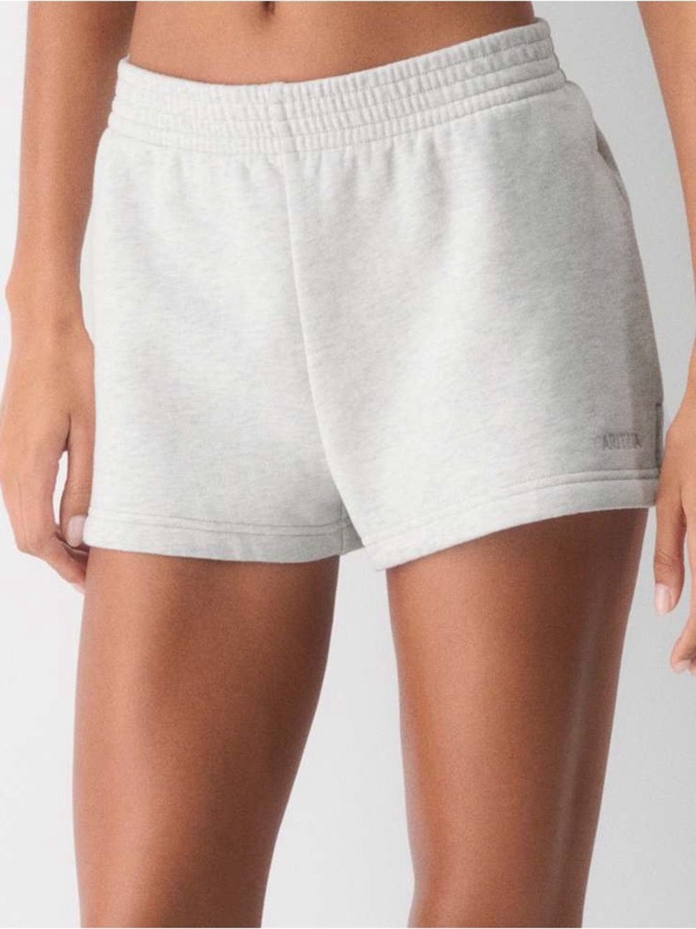 Aritzia Perfect Fit Light Gray Sweatfleece Athletic Lounge Shorts